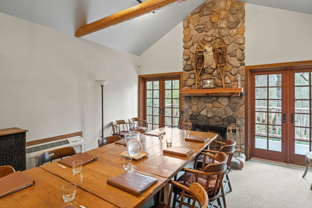 Weasku Inn Meeting Room 2 | Weasku Inn Historic Lodge | Grants Pass, OR